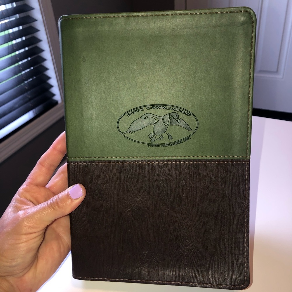 Duck Commander Bible (New King James Version)